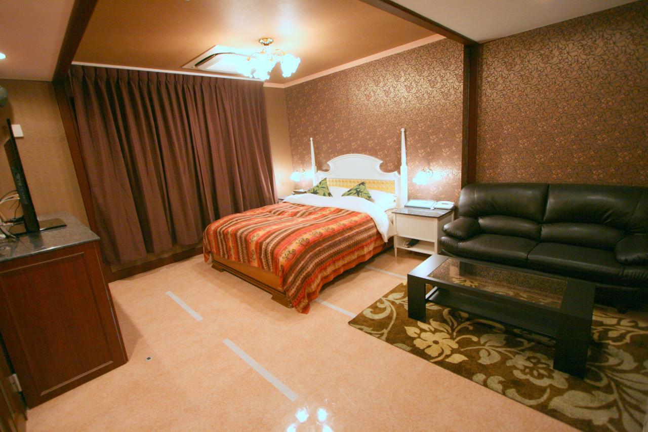 Hotel Sari Resort Takinoyashiro (Adults Only) Kato  Eksteriør bilde